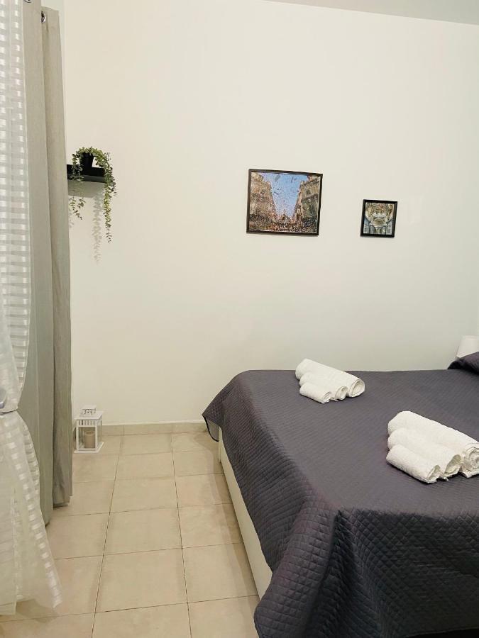 La Casa Di Tabbi Apartment