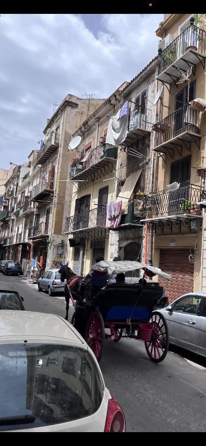 La Casa Di Tabbi Apartment Palermo